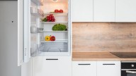 Así debes organizar los alimentos en tu frigorífico para evitar malos olores