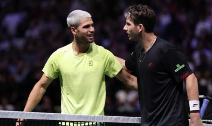 Cameron Norrie Upsets World No. 1 Carlos Alcaraz at Paris Masters