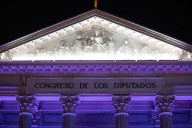 El Congreso da luz verde a auditar las pulseras para maltratadores pese a la abstención del PSOE