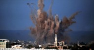 Israel redobla sus ataques contra Hamás en plena negociación por un alto el fuego