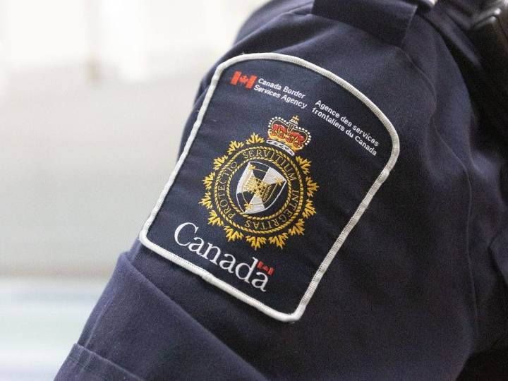 Lawyer wants court to compel CBSA to facilitate return to Canada