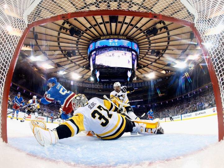 Canucks Schedule: Arturs Silovs 'Arty Party' against his former club?