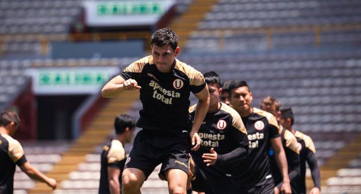Con Jairo Vélez en el ataque, el once Universitario ante Ayacucho FC en el Estadio Nacional Liga 1 Te Apuesto últimas