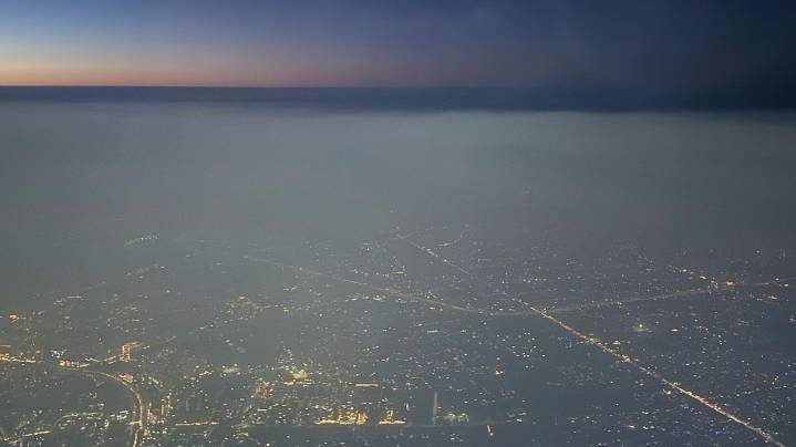 India conducts cloud-seeding trial to clear New Delhi's smog
