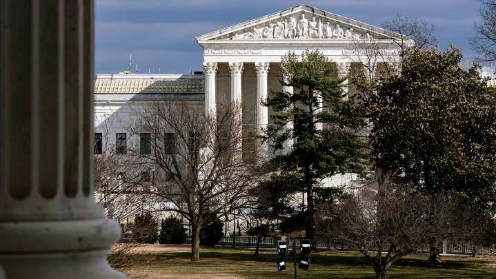 Supreme Court will consider overturning Hawaii law regulating where people can carry guns