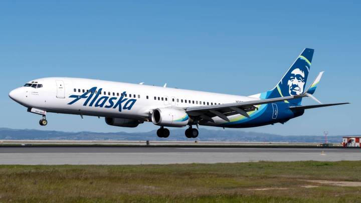 Alaska Airlines Scraps Codeshare Agreements With These 2 Carriers