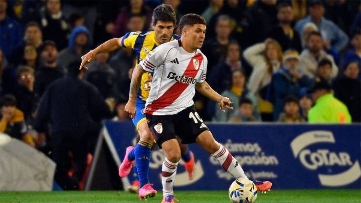 En un partido caliente, Central se lo dio vuelta a River y festejó en Rosario