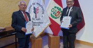 Butaca 13: Distinguen a periodistas mollendinos en Arequipa