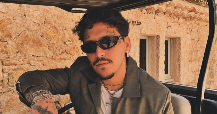 Christian Nodal dice que ‘la ansiedad es un privilegio’ y desata críticas