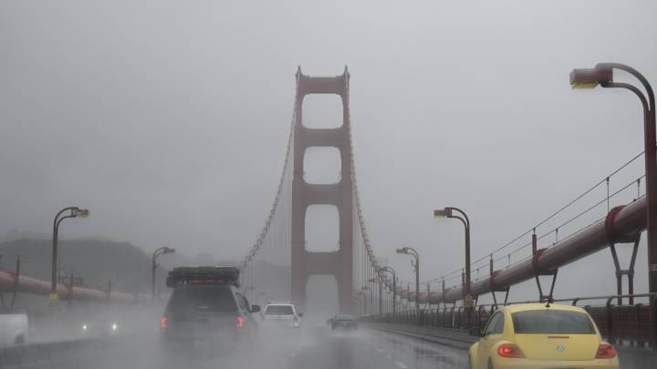 Slick roads: Heavy rain forecast for the Bay Area, 2 feet of snow possible in Sierra Nevada