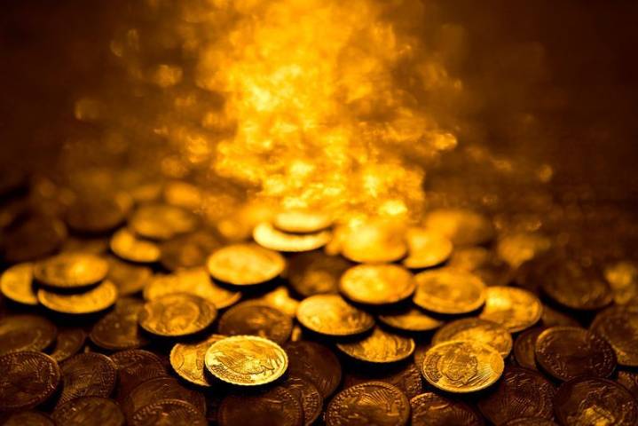 BSF nabs smuggler with gold biscuits worth Rs 2.8 crore