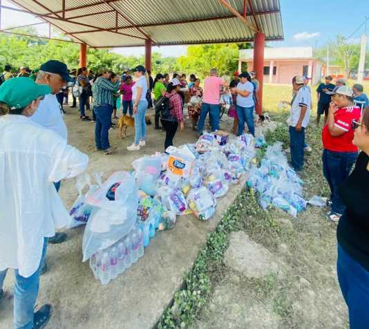 Gobierno continua con la entrega apoyo a comunidades afectadas en San Vicente Tancuayalab