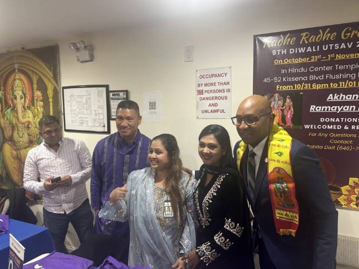 Diwali in NYC Grows Bigger, Politicians Reaching Out to Queens’ Hindu and Guyanese Communities