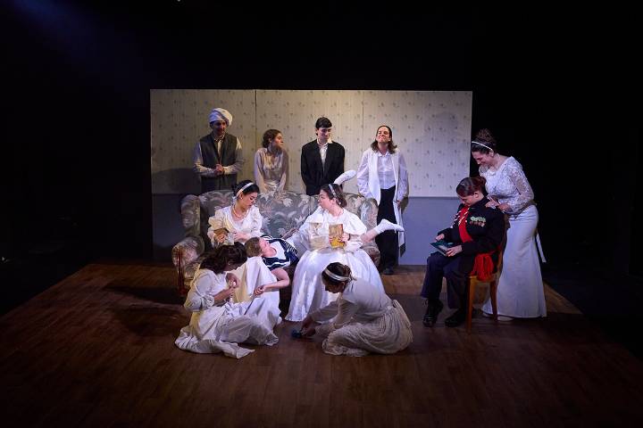 ROMANOFF (UN RETRAT)