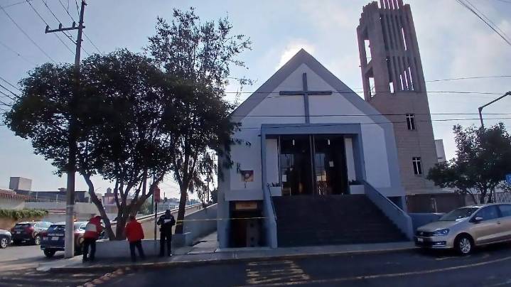 Toluca: Hallan muerto a un hombre en capilla de la Iglesia de los Desamparados