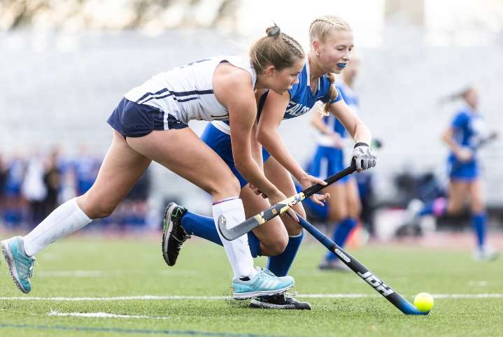 Julia Weaver’s late goal leads Manheim Township field hockey past Palmyra