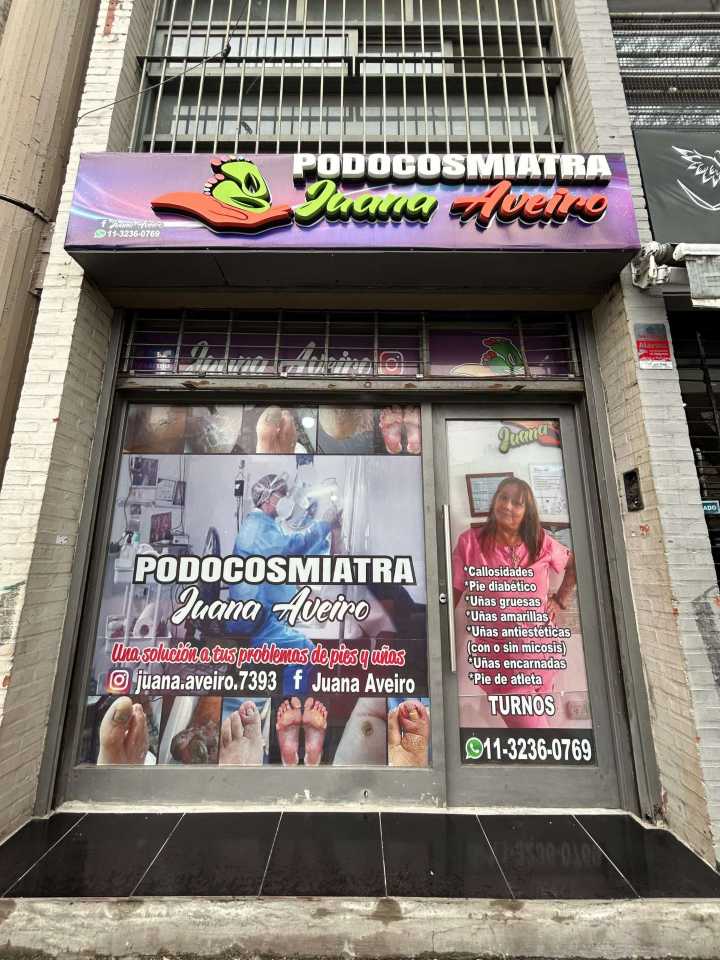 Juana Aveiro inauguró una nueva sucursal de podocosmiatría en el centro de Quilmes