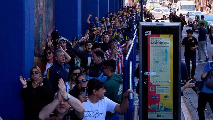 Finalizó el velorio de Miguel Ángel Russo en la cancha de Boca: así fue su emotiva…