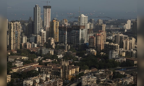 Indian economy predicted to grow at a faster-than-expected 6.7% this fiscal year: Reuters poll