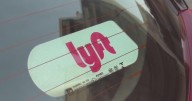 Newsom signs bill allowing California rideshare drivers to form union, negotiate contract
