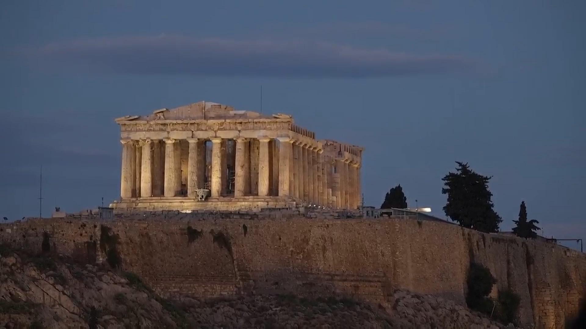 Greece's famed Parthenon free of scaffolding for first time in decades