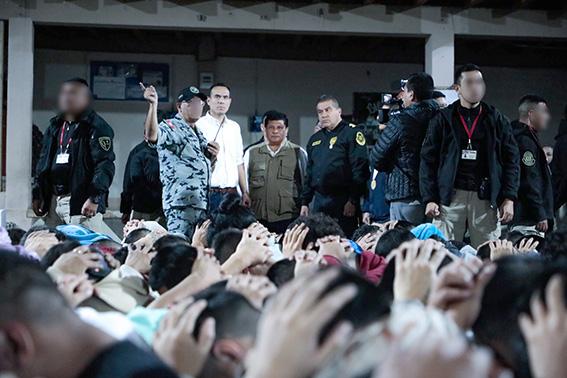 Presidente Jerí encabeza  operación “Ciclón” en cuatro penales para enfrentar criminalidad