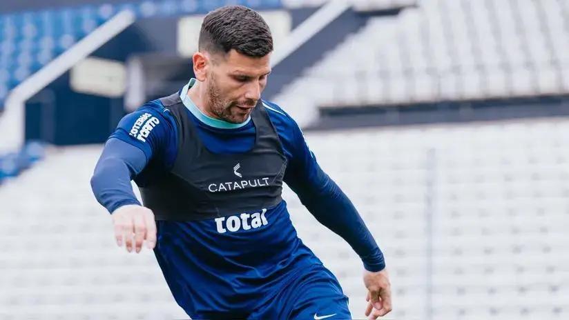 ¿Se quedará? Guillermo Enrique dio un sentido mensaje sobre su continuidad en Alianza Lima