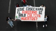 Marchan en CDMX por los 57 años de la matanza de Tlatelolco; grupo se enfrenta policías y saquea negocios