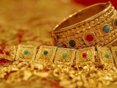Gold Surges ₹9,700 to ₹1.3 Lakh/10g in Delhi as Rupee Hits Record Low