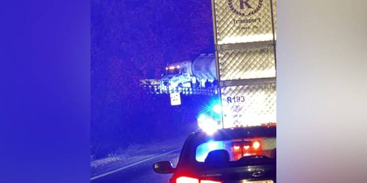 Traffic Alert: Deputies responding to jackknife semi by Cairo bridge