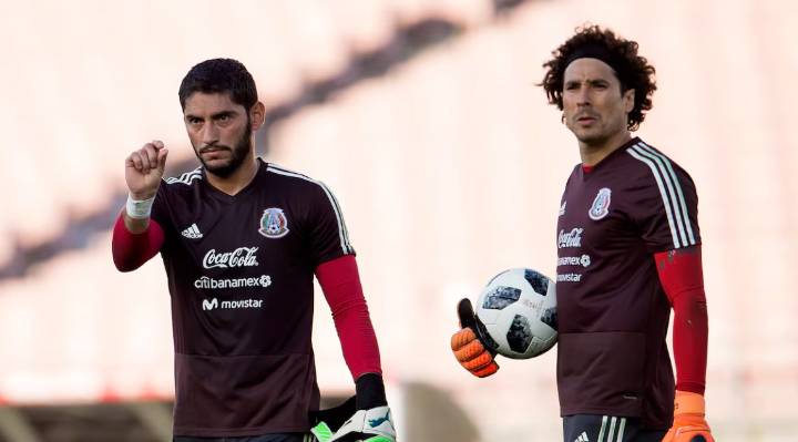 “Chuy Corona fue mil veces mejor que Ochoa”