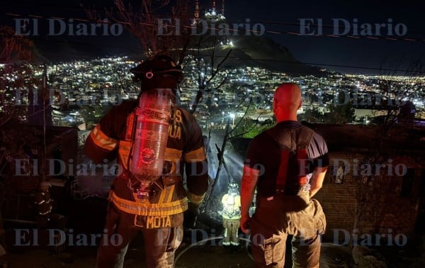 Mujer incendia su propia casa