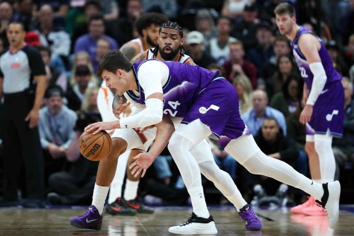 Markkanen scores a career-high 51 points to help the Jazz outlast the Suns 138