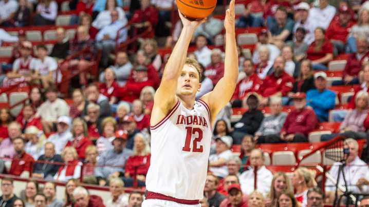 What Pat Knight thinks about IU basketball under Darian DeVries, star player