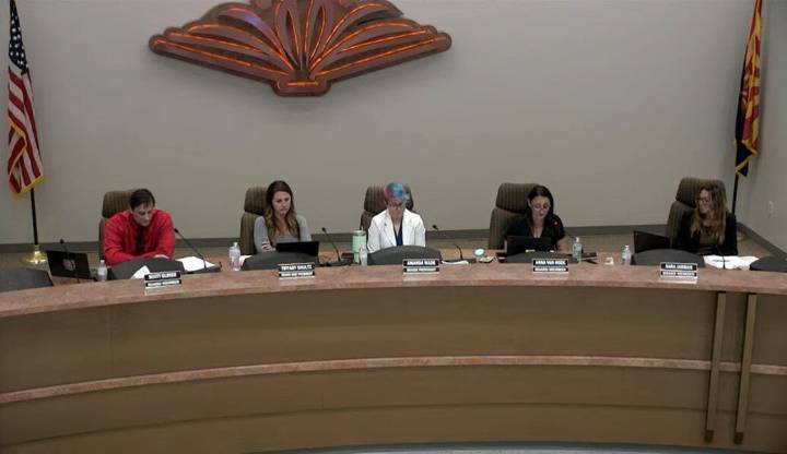 Higley board approves professional staff discipline policy update