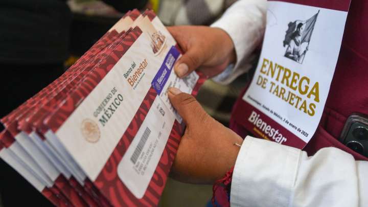 Entrega de Tarjetas Pensión Mujeres Bienestar 60 a 64: Municipio Da Lista de Adultas que Faltan