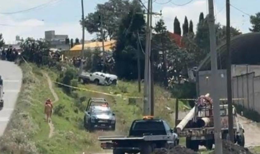 Incrustado directo contra poste de luz. Falleció tras el impacto…