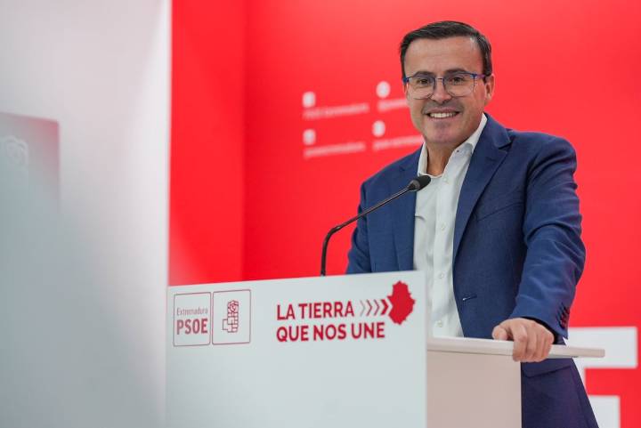 El PSOE se queda sin margen en Extremadura y ratificará a su líder como candidato, pese a estar procesado