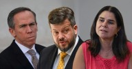 De RN a Libertarios: Oposición arremete con denuncias y querellas contra ministro Cordero por aparición de Bernarda Vera