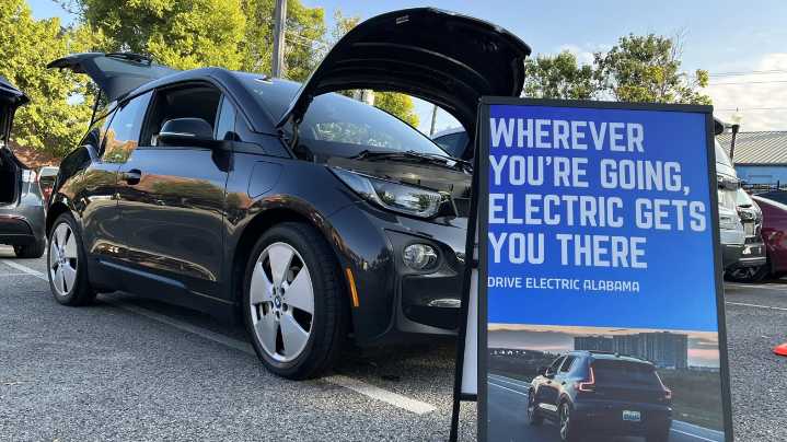 Pepper Place albergará una exhibición gratuita de vehículos eléctricos el sábado