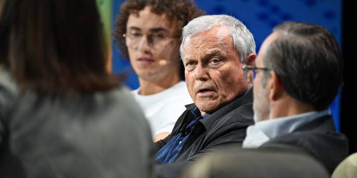 Sir Martin Sorrell says AI has already “missed the Oppenheimer moment”