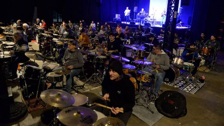 La Legión de Bateristas de Rosario se vuelve a presentar en la ciudad