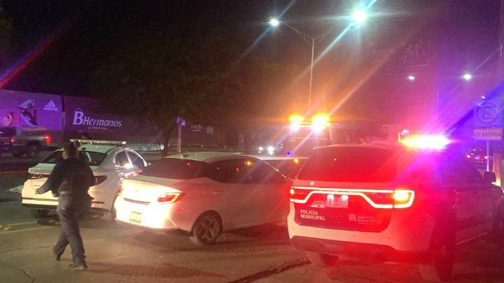 Muere un hombre al ser atropellado en el Bulevar Independencia de Torreón; el conductor responsable huyó