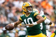 Jordan Love Receives Special Message from Brett Favre For Doing Something Aaron Rodgers Couldn’t Jordan Love recreates a Packers history, gets approval from the Brett Favre, and stops Aaron Rodgers fr