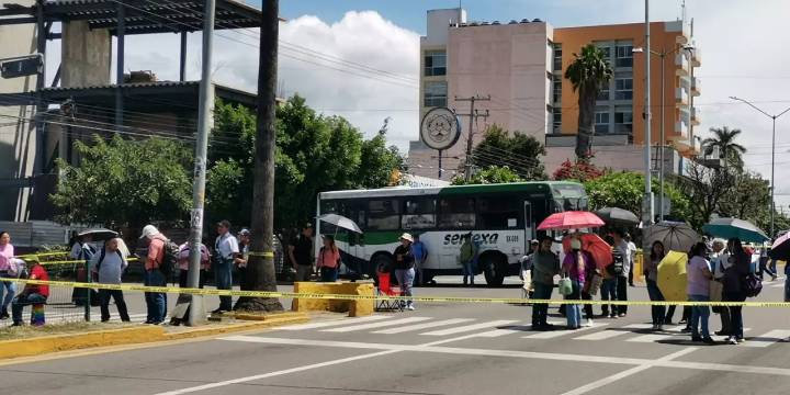 Plantón y bloqueos de supervisores y jefes de sector se mantendrán hasta el 7 de octubre