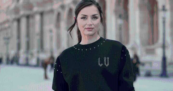 Ana de Armas Spotted in Activewear During Los Angeles Outing