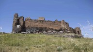 Cinco rutas desde el pueblo de Aragón excomulgado y maldito por brujas: el único de España