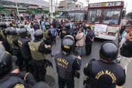Transportistas de Perú protestan contra las extorsiones y el asesinato de 47 choferes