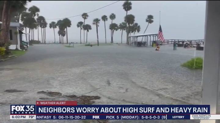 High tide, heavy rain worrying neighbors in Indian River