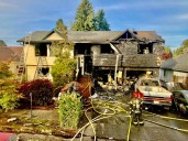 Explosions cause house fire, displacing 2 residents in Vancouver